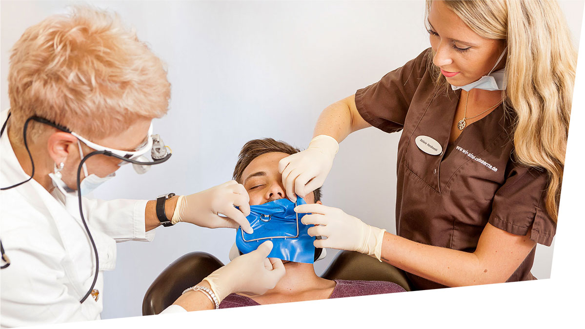 Patient in Behandlung bei Dr. Behr